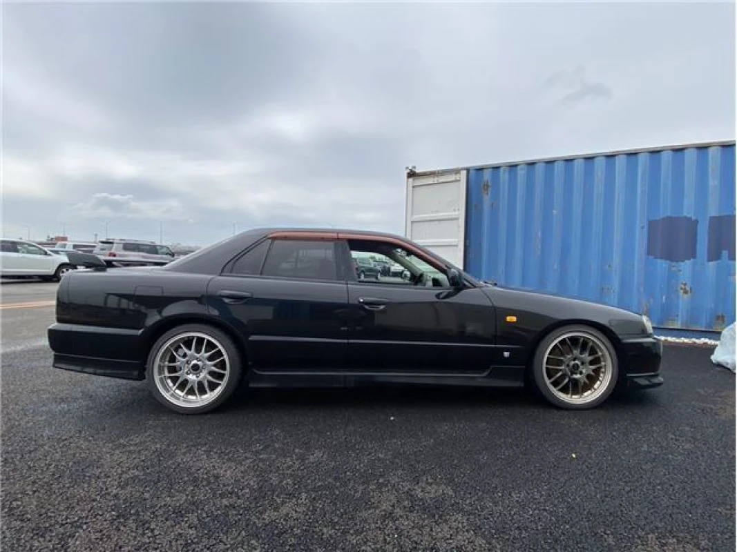 Nissan Nissan Skyline ER34 - View 4