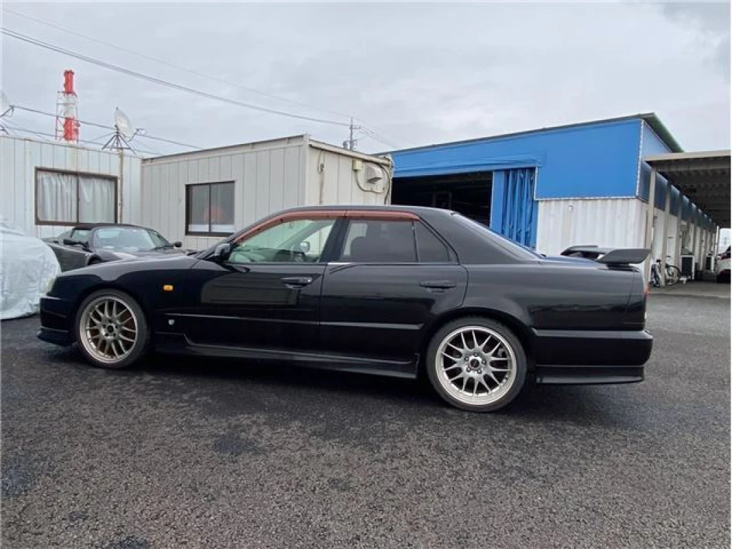 Nissan Nissan Skyline ER34 - View 5