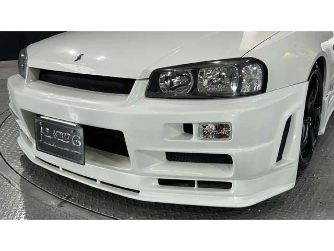 Nissan Skyline 2000 - Thumbnail 6
