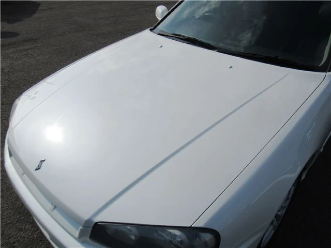 Nissan Skyline 2000 - Thumbnail 10
