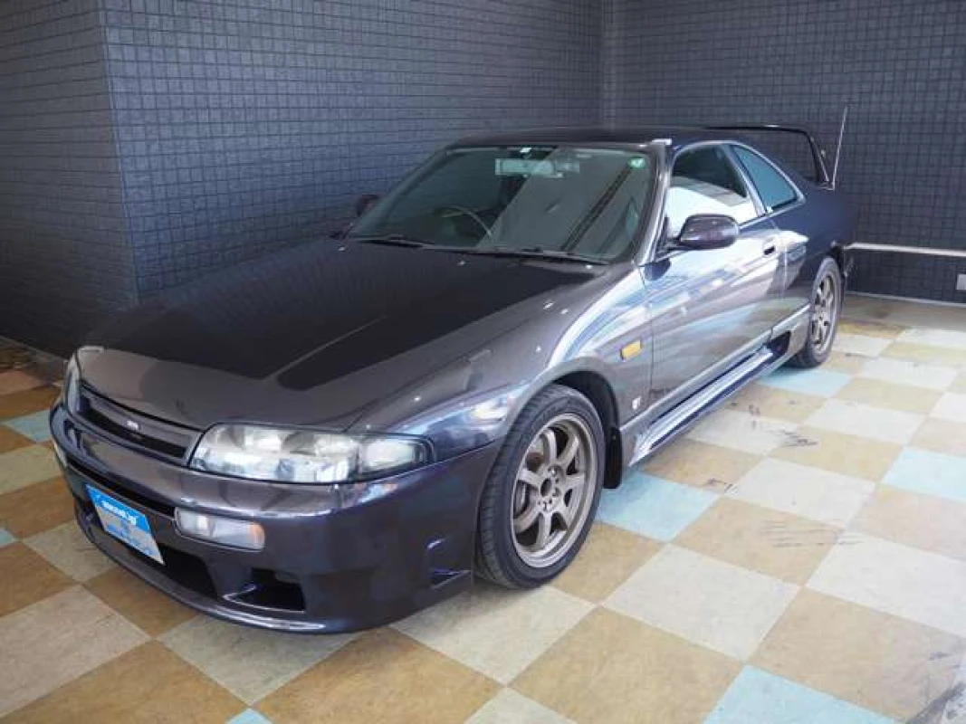 Nissan Skyline 1995 - Thumbnail 7