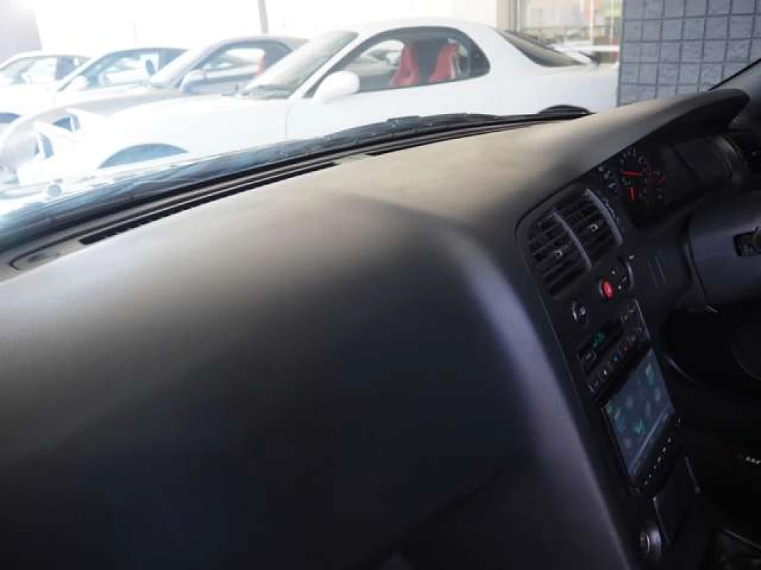 Nissan Skyline 1995 - Thumbnail 28