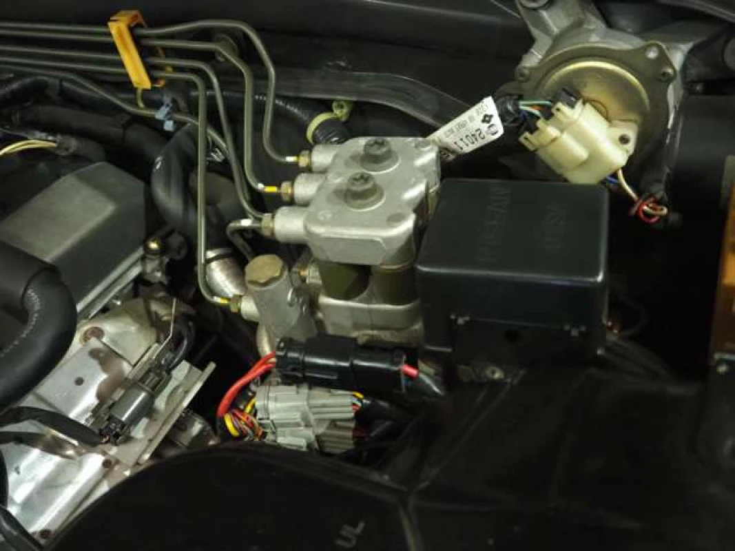 Nissan Skyline 1995 - Thumbnail 37