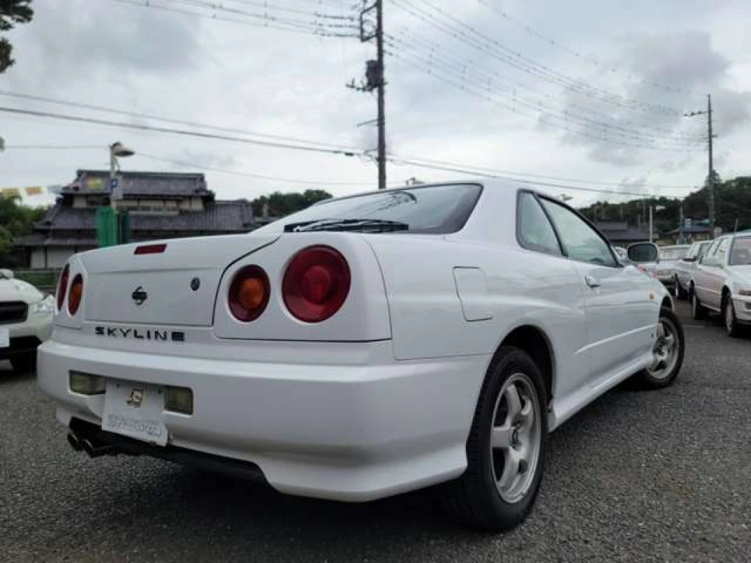 Nissan Nissan Skyline ER34 - View 4