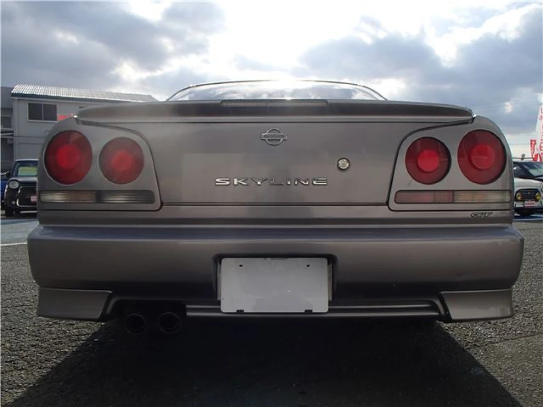 Nissan Skyline 2000 - Thumbnail 6