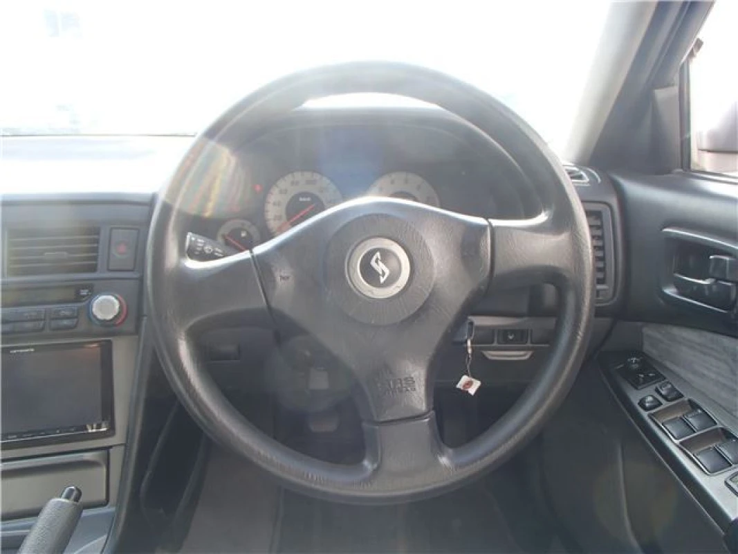 Nissan Skyline 2000 - Thumbnail 14