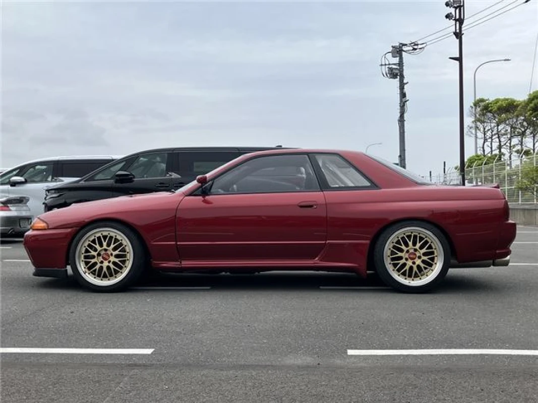 Nissan Skyline 1989 - Gallery View