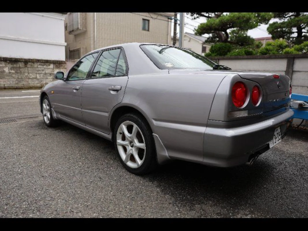 Nissan Nissan Skyline ER34 - View 2