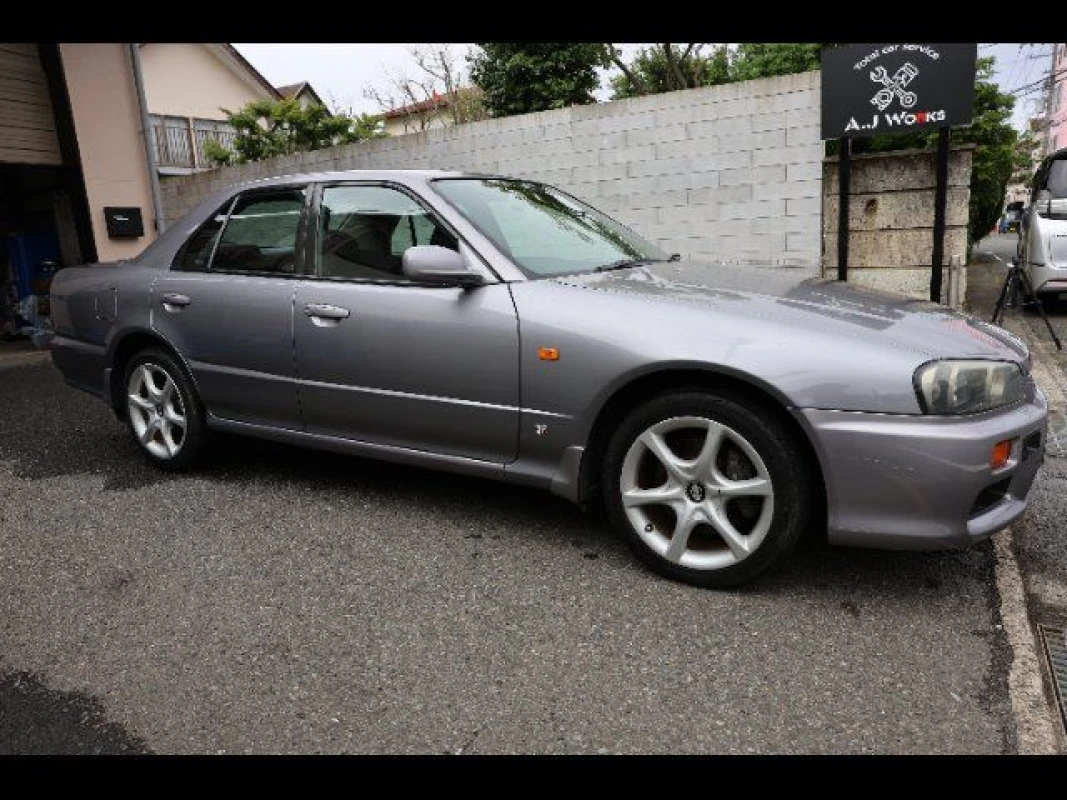 Nissan Nissan Skyline ER34 - View 3