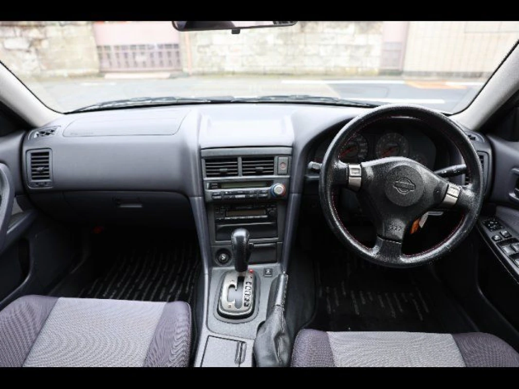 Nissan Skyline 1999 - Thumbnail 12
