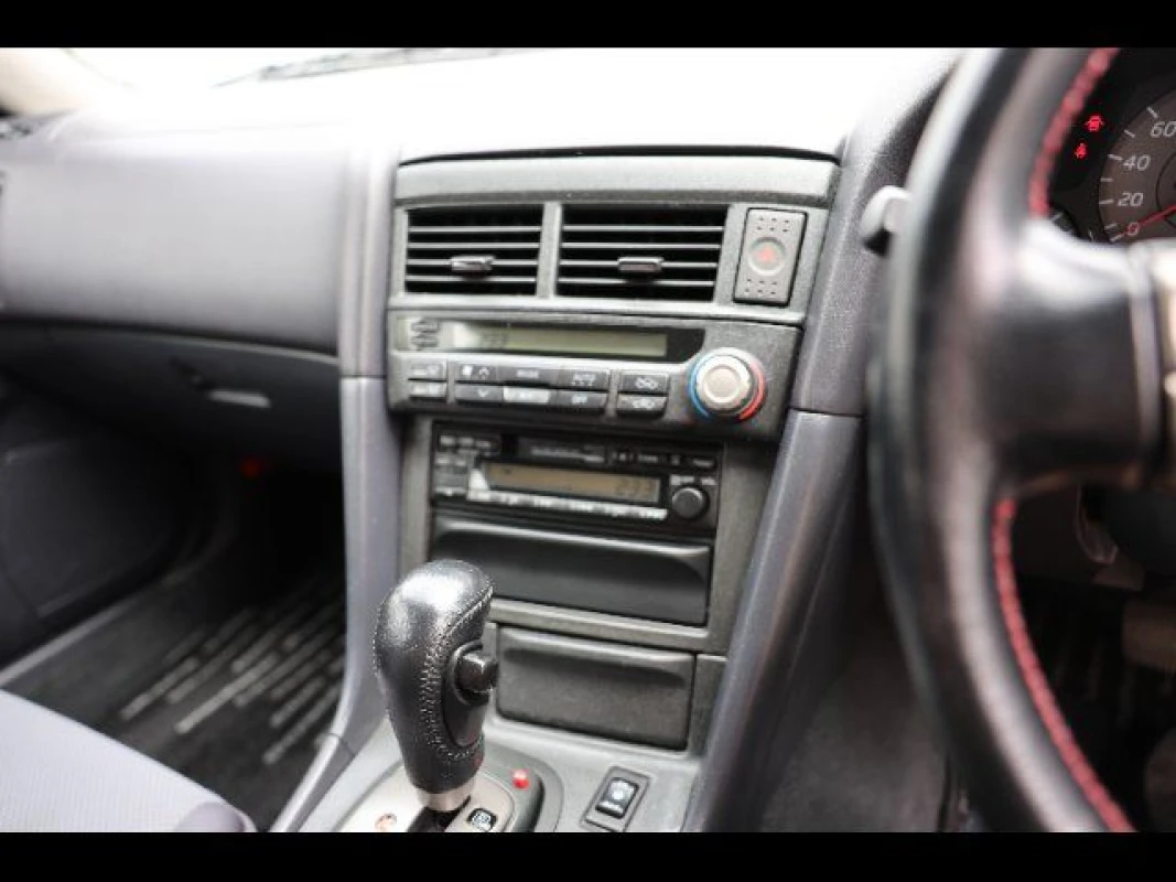 Nissan Skyline 1999 - Thumbnail 15