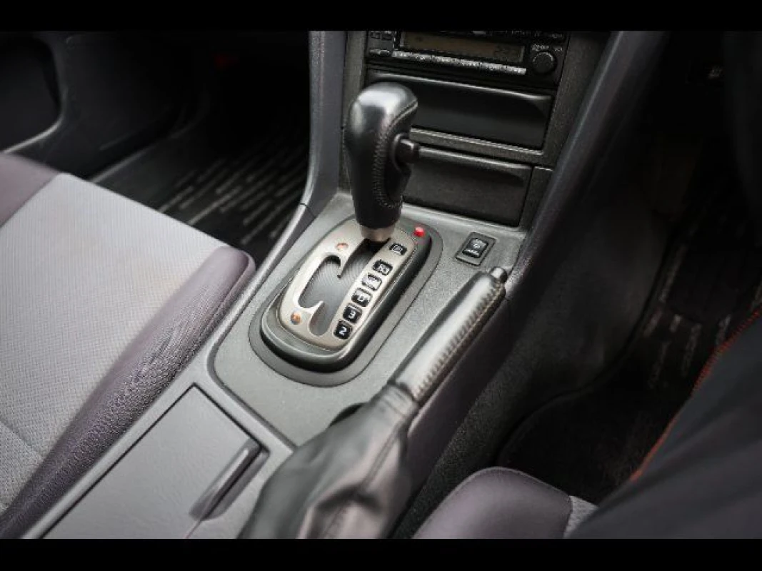 Nissan Skyline 1999 - Thumbnail 17