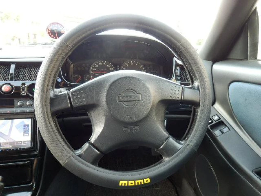 Nissan Skyline 1997 - Thumbnail 19
