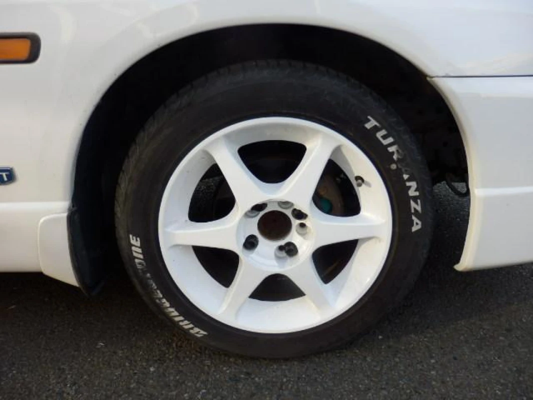 Nissan Skyline 1997 - Thumbnail 37