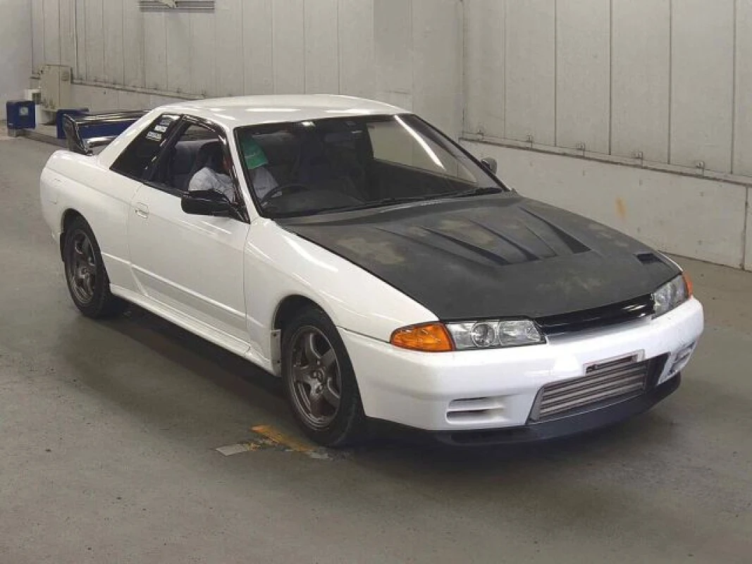 Nissan Nissan Skyline BNR32 - View 3