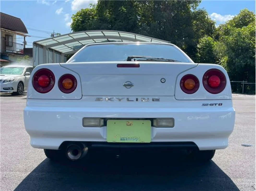 Nissan Skyline 1998 - Gallery View