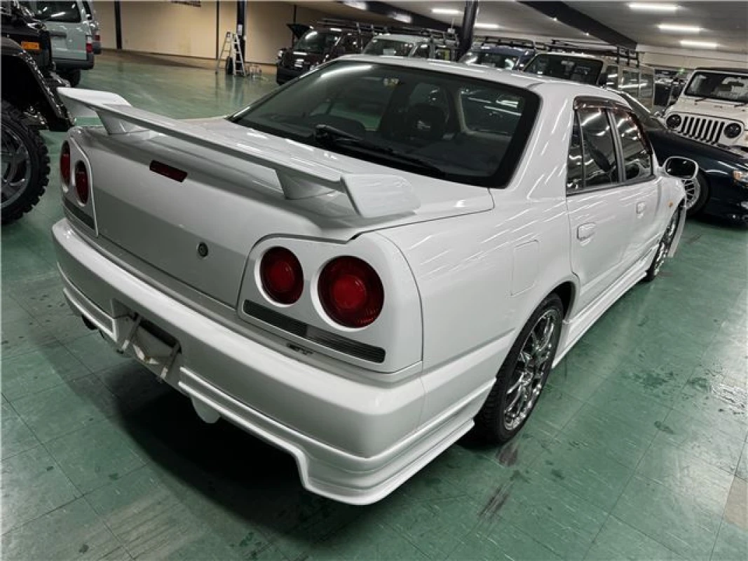 Nissan Nissan Skyline HR34 - View 4