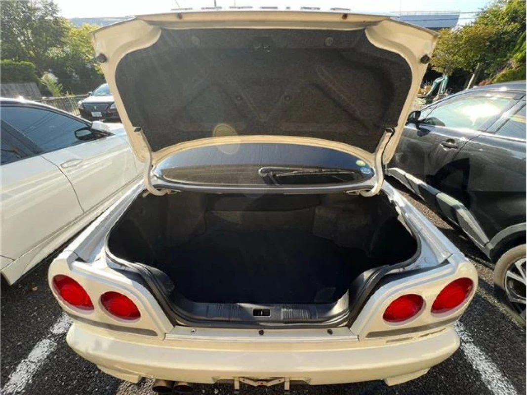 Nissan Skyline 1999 - Gallery View
