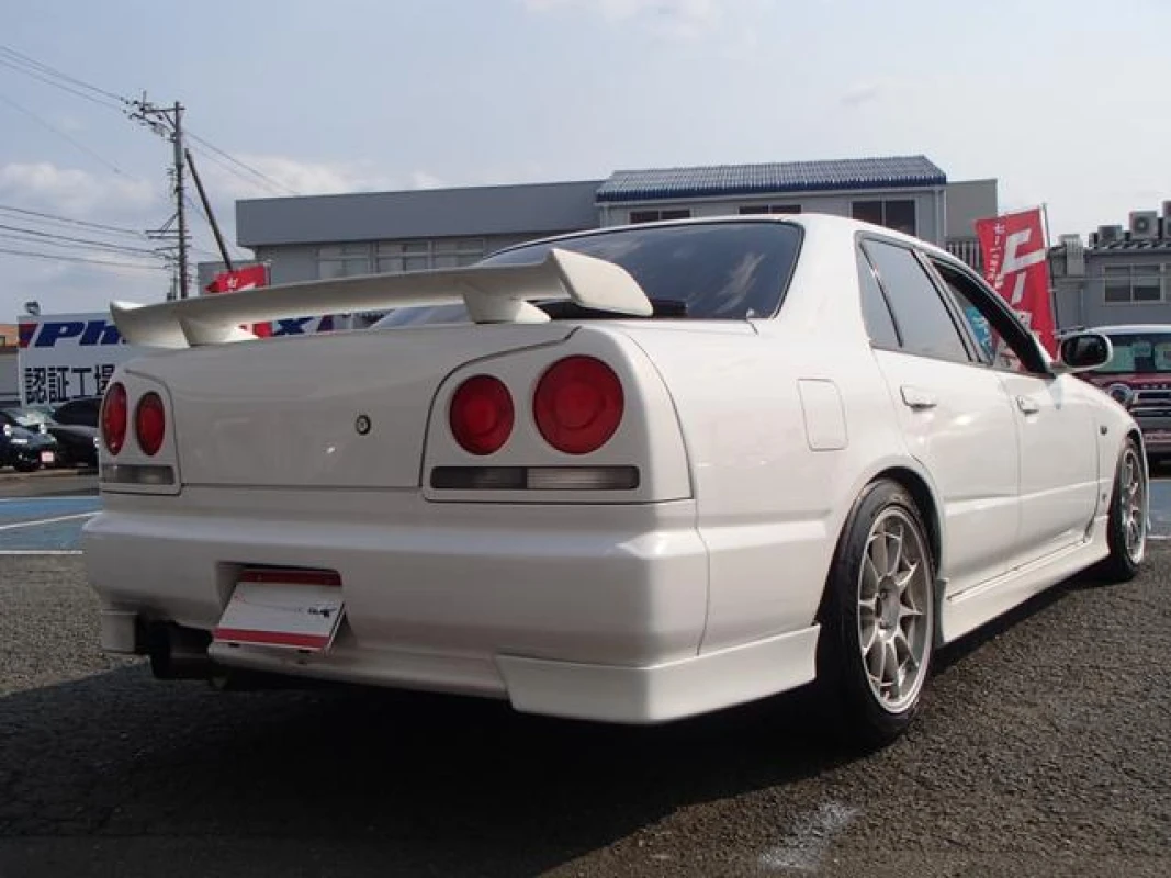 Nissan Nissan Skyline HR34 - View 2