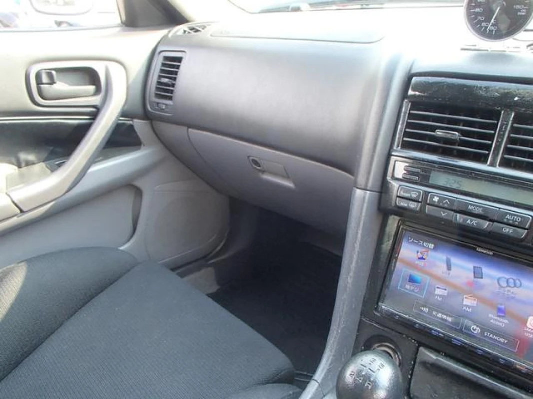 Nissan Skyline 1999 - Thumbnail 28