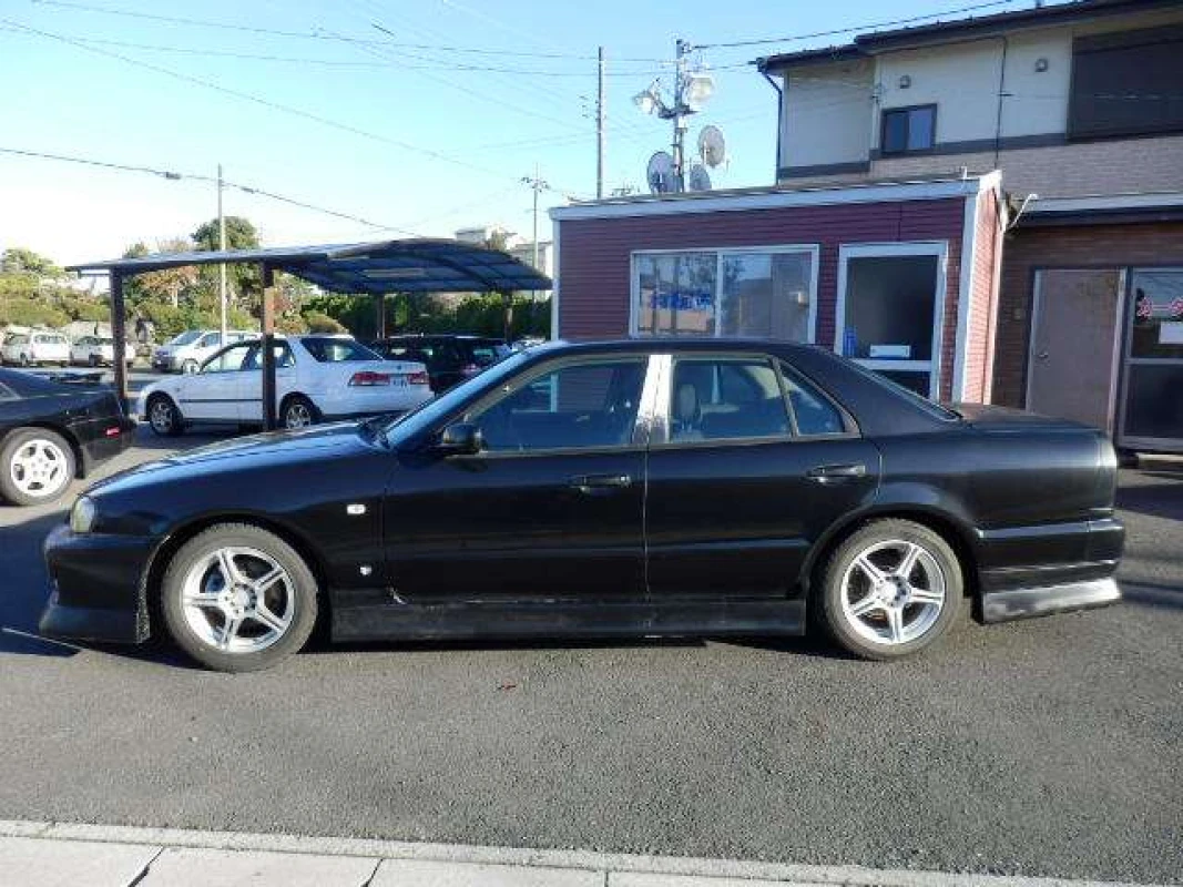Nissan Skyline 1999 - Thumbnail 7