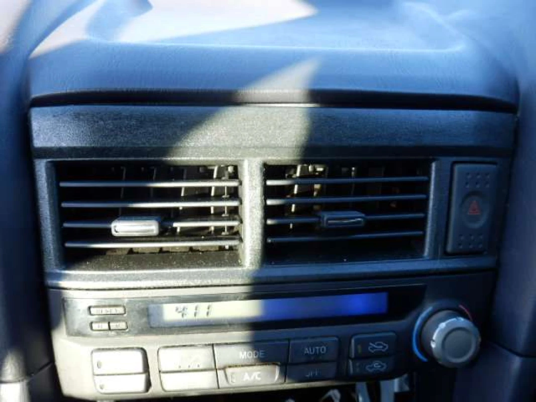 Nissan Skyline 1999 - Thumbnail 18