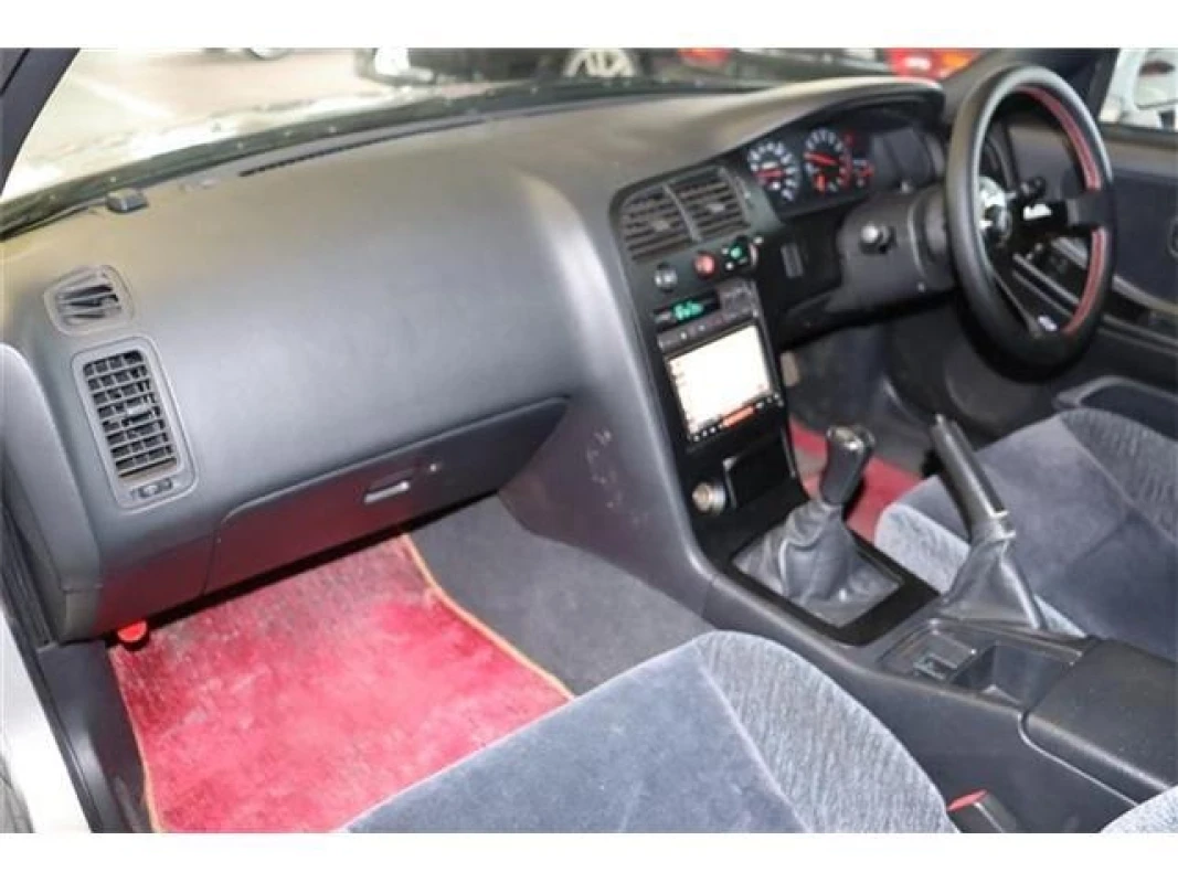 Nissan Skyline 1995 - Thumbnail 7