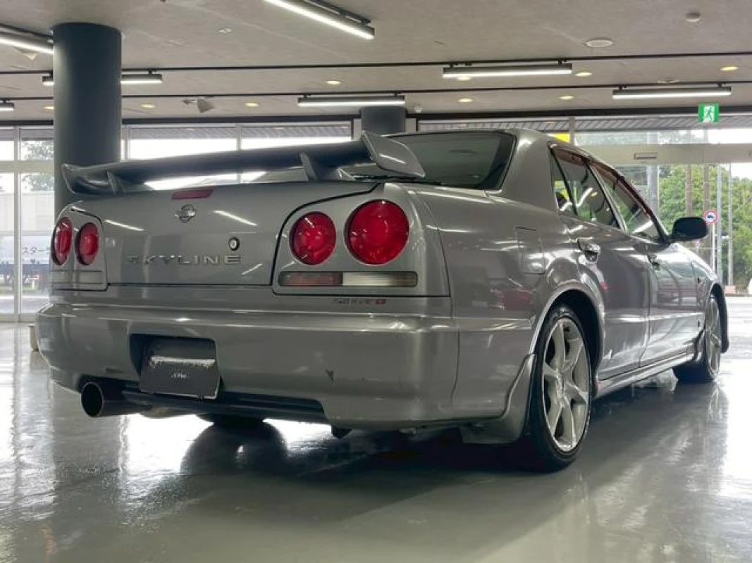 Nissan Nissan Skyline ER34 - View 2