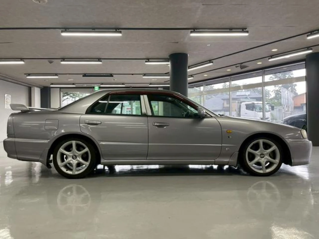 Nissan Skyline 1998 - Thumbnail 8