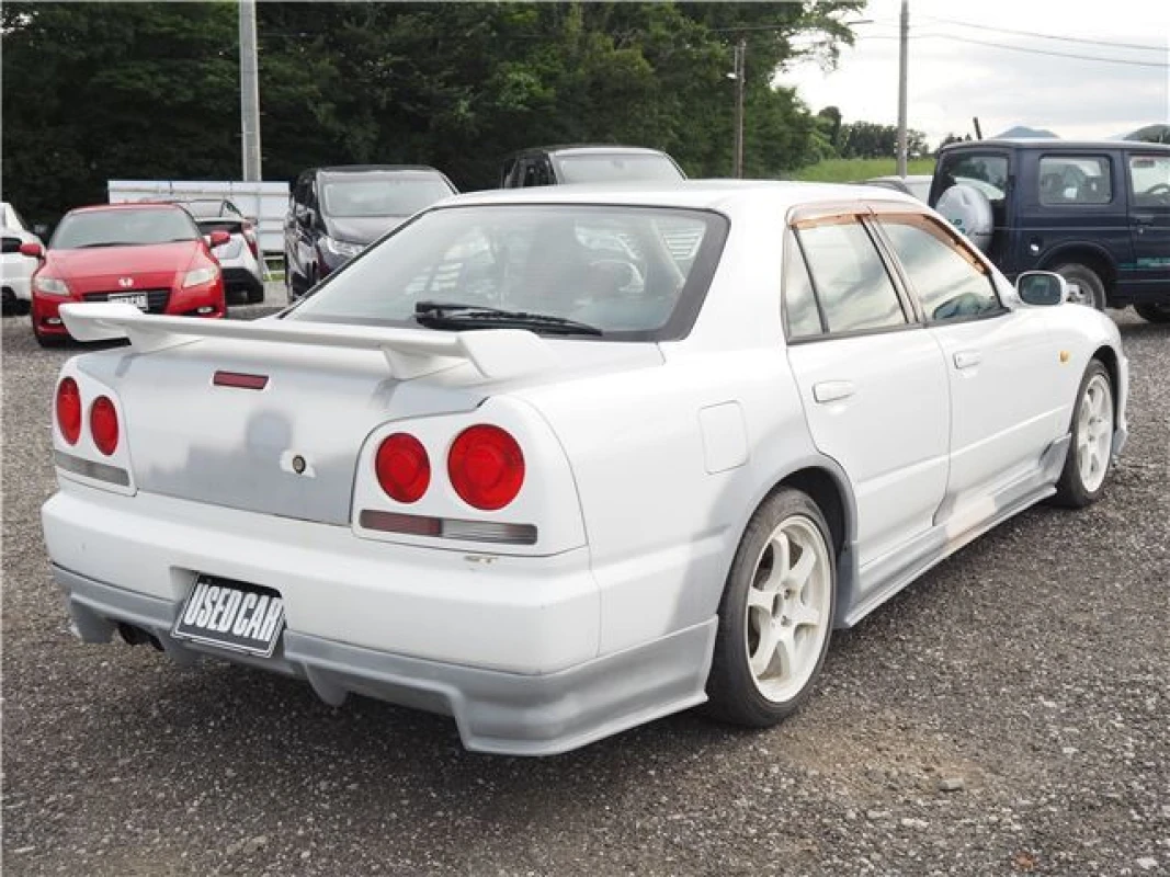 Nissan Skyline 1998 - Thumbnail 6