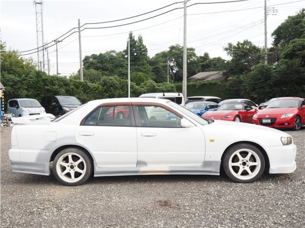 Nissan Skyline 1998 - Thumbnail 7
