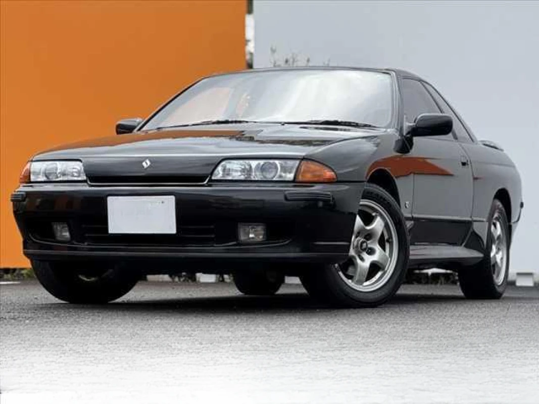 Nissan Nissan Skyline - View 1