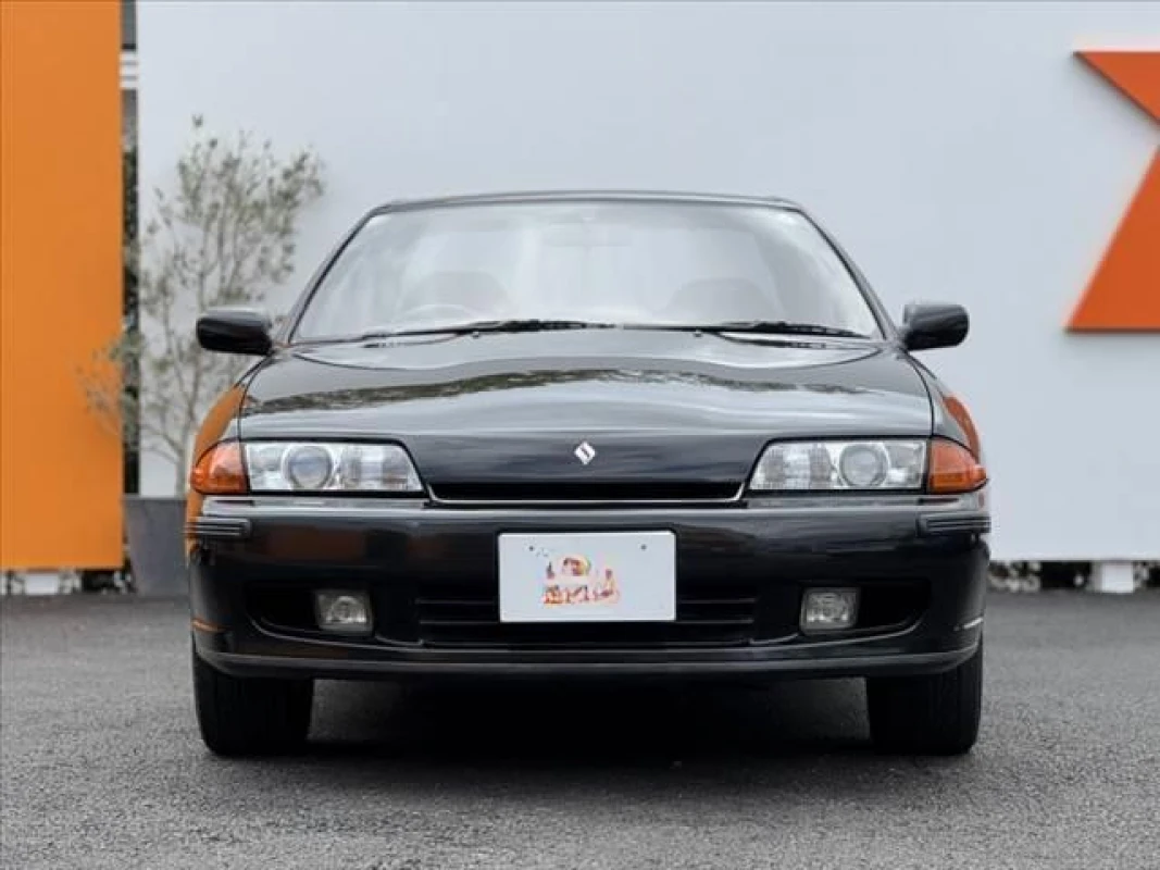 Nissan Nissan Skyline - View 5