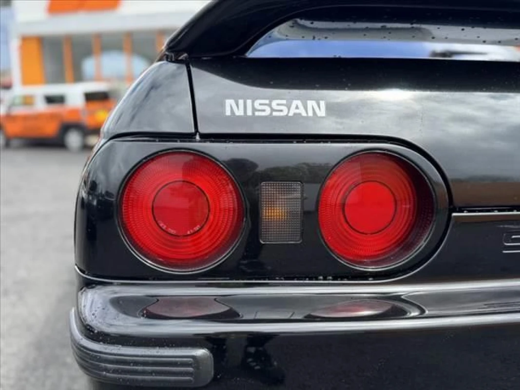 Nissan Skyline 1991 - Thumbnail 14