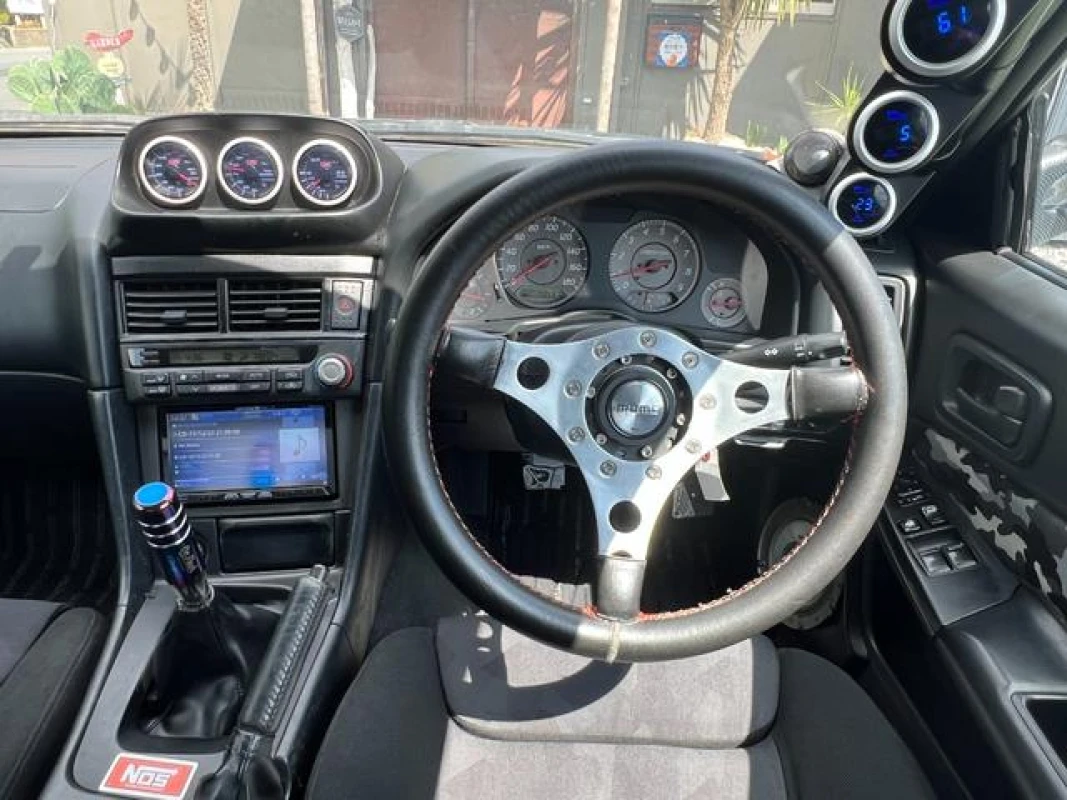 Nissan Skyline 1999 - Thumbnail 29