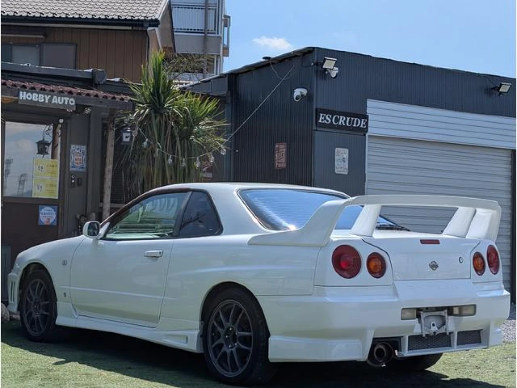 Nissan Nissan Skyline ER34* - View 2