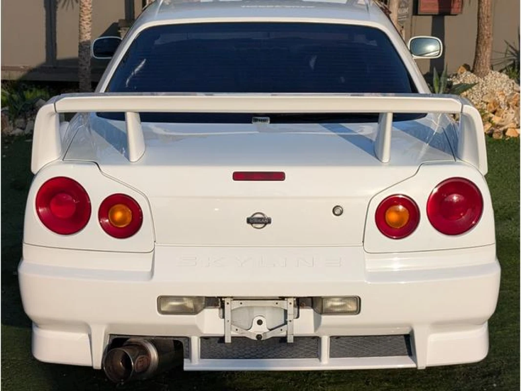 Nissan Skyline 1999 - Thumbnail 6