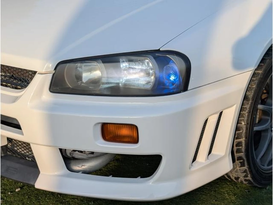 Nissan Skyline 1999 - Thumbnail 14