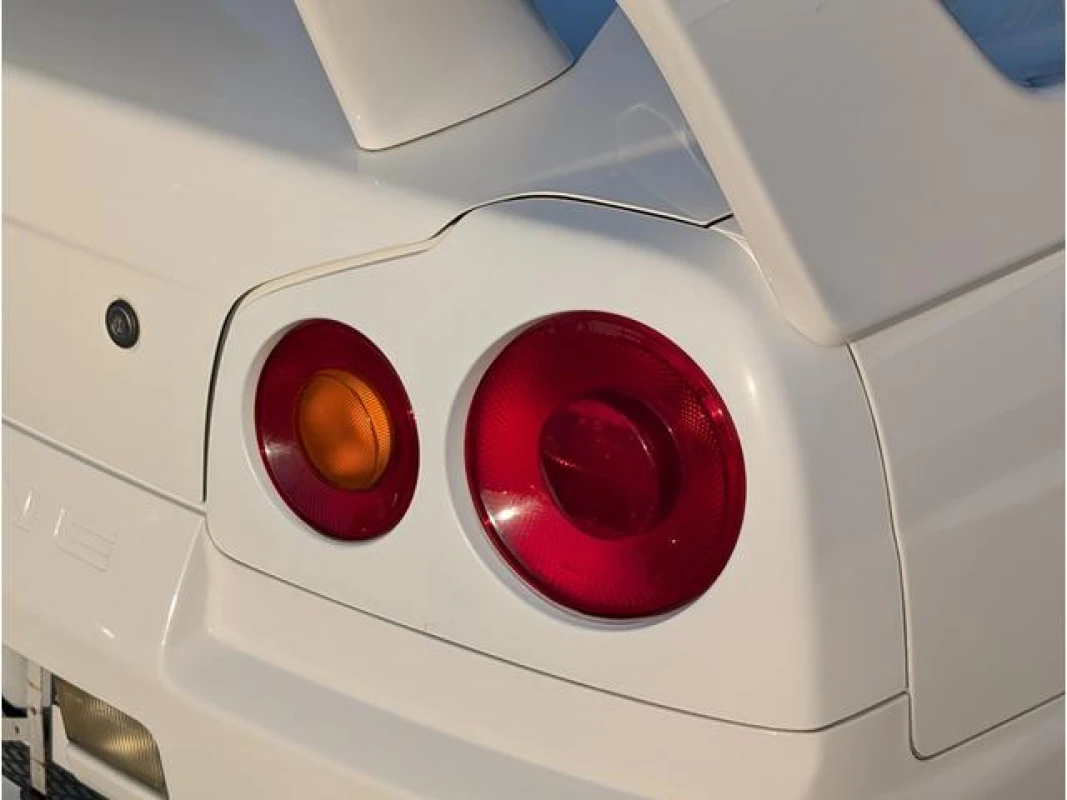 Nissan Skyline 1999 - Thumbnail 16