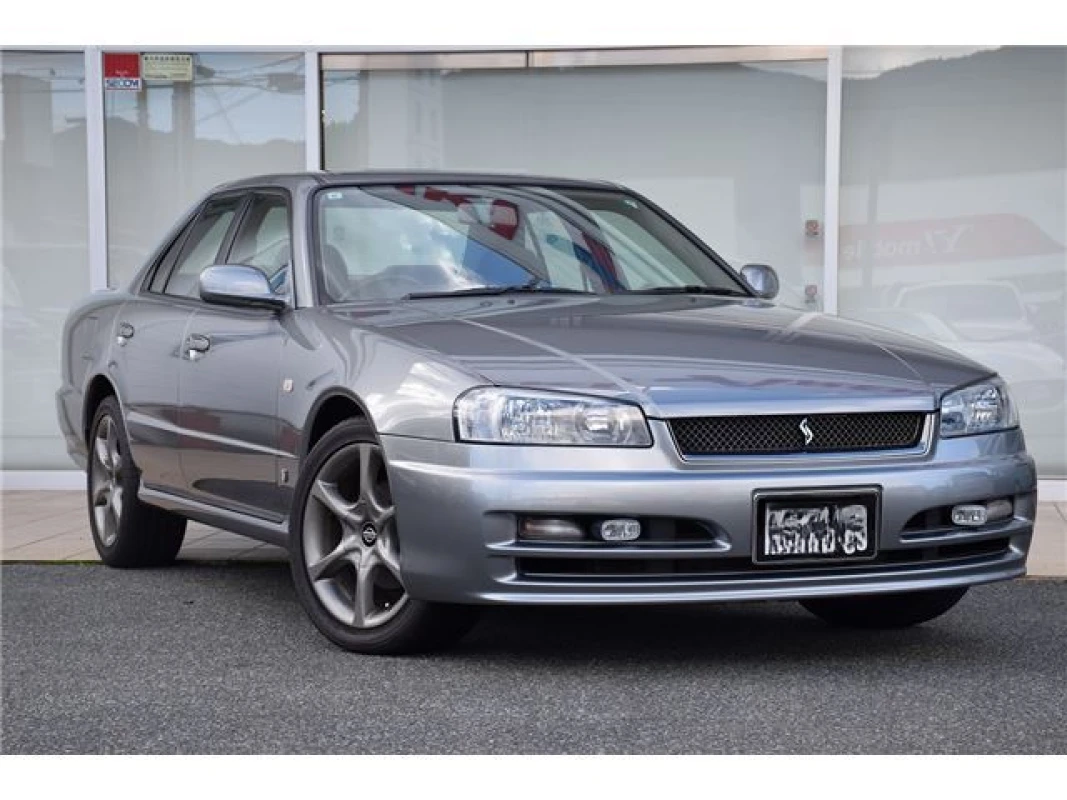 Nissan Nissan Skyline - View 1