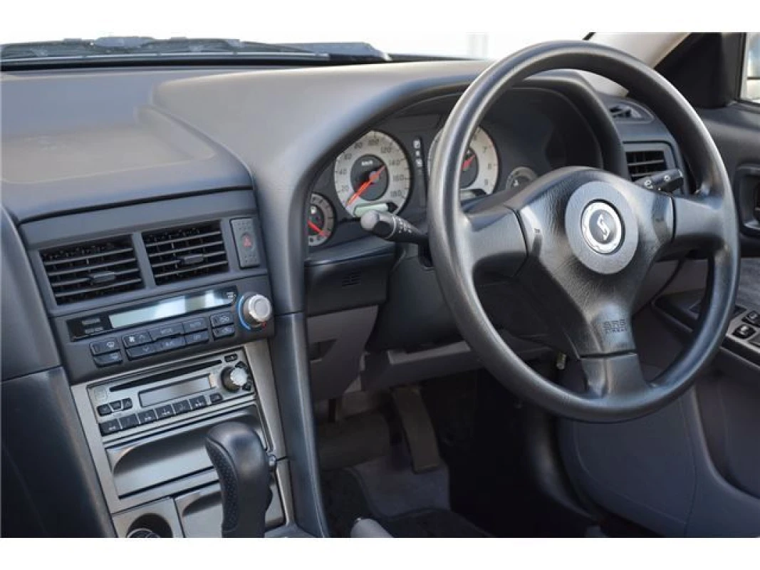 Nissan Skyline 2001 - Thumbnail 21