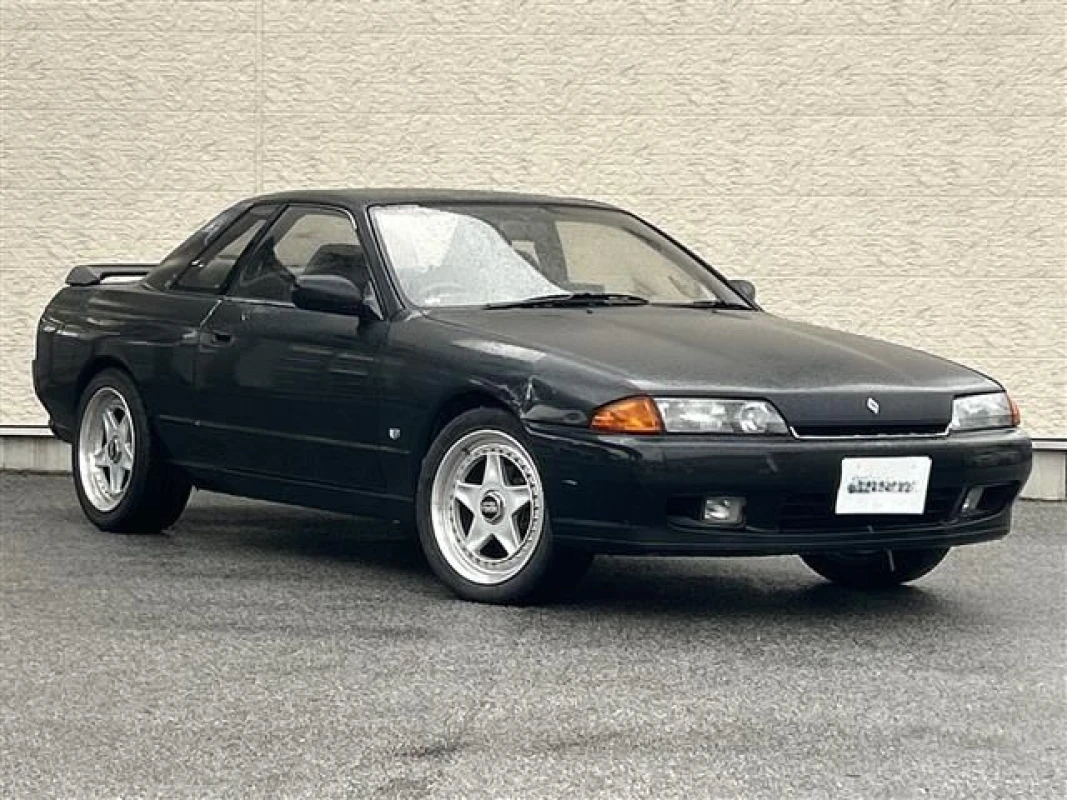 Nissan Nissan Skyline - View 1