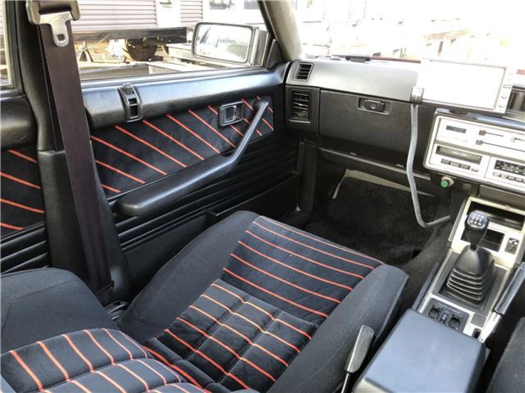 Nissan Skyline 1983 - Thumbnail 27