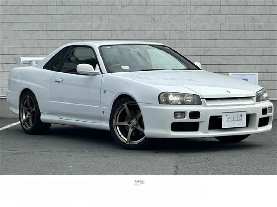 Nissan Nissan Skyline - View 1