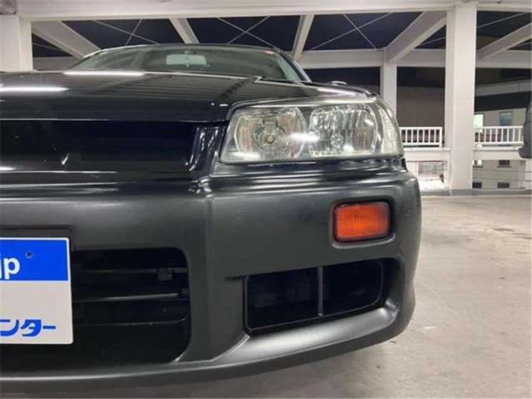 Nissan Skyline 2000 - Thumbnail 13