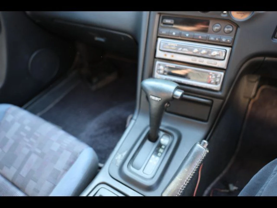 Nissan Skyline 1996 - Gallery View