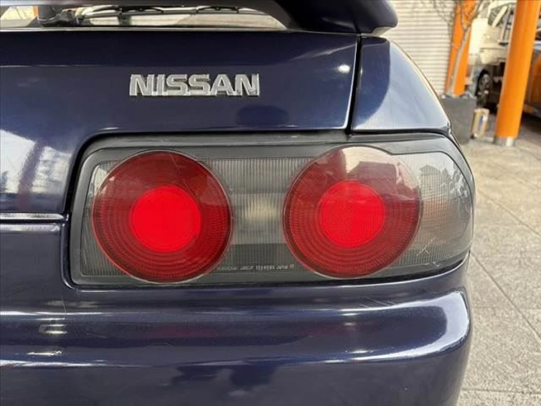 Nissan Skyline 1989 - Thumbnail 15