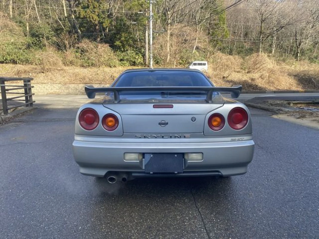 Nissan Skyline 2000 - Thumbnail 13
