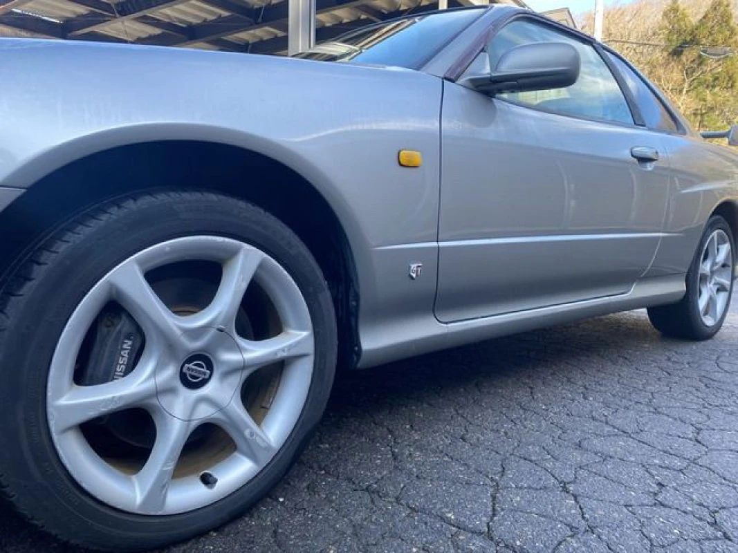 Nissan Skyline 2000 - Thumbnail 18