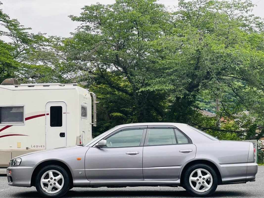 Nissan Skyline 1999 - Gallery View